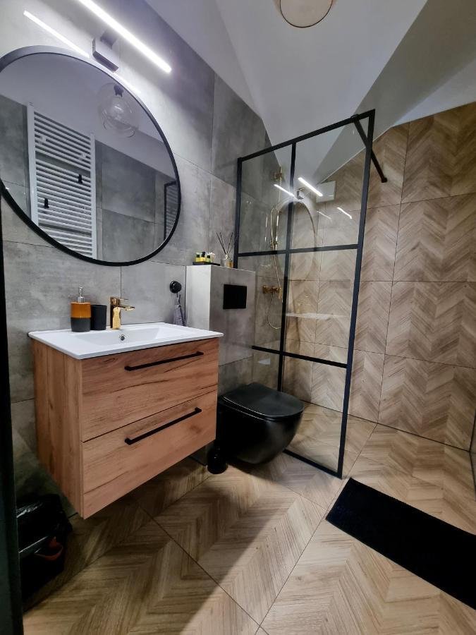 Apartament Miodowa Street Parking Free Krasków Eksteriør bilde